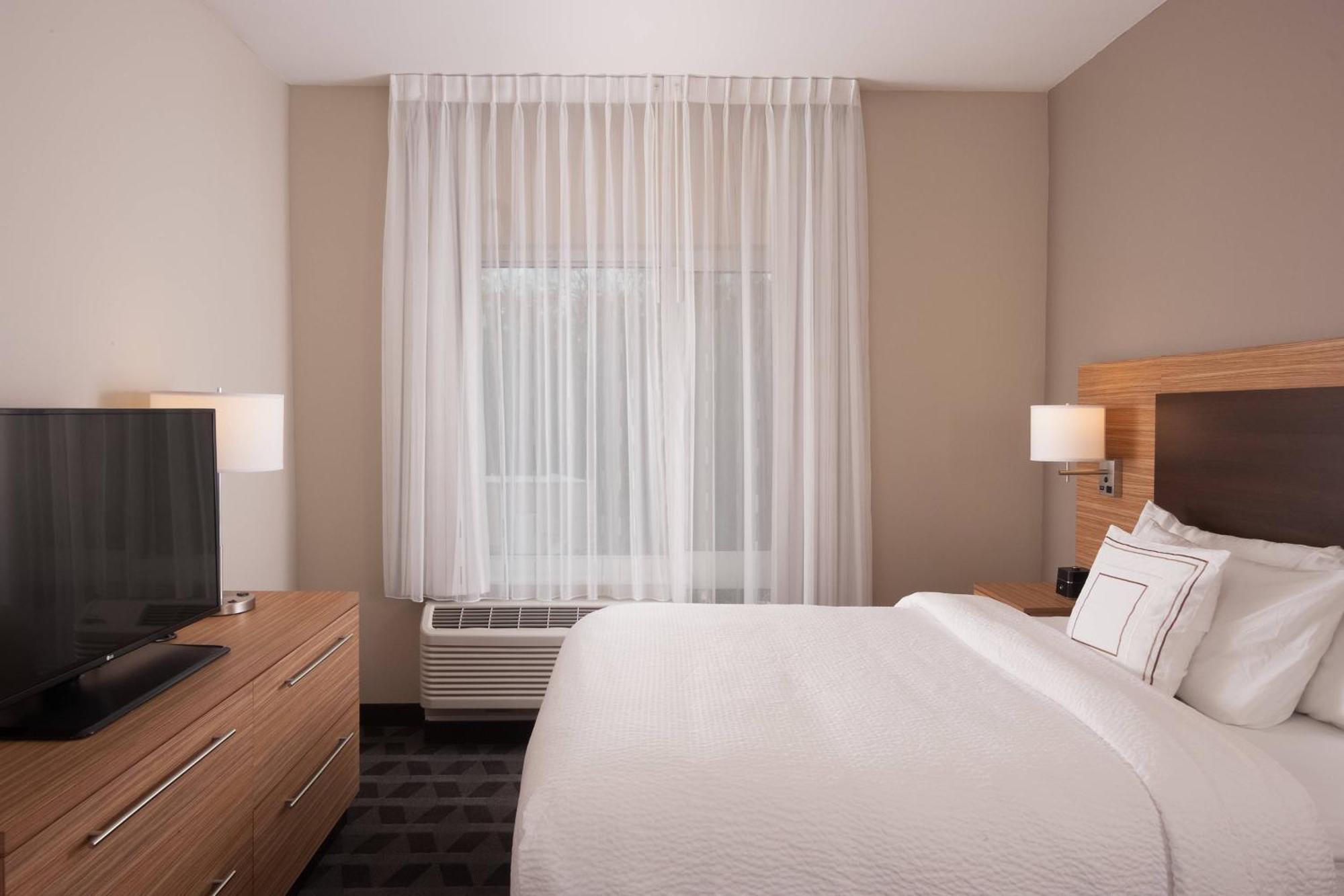 Towneplace Suites By Marriott Charleston Airport/Convention Center North Charleston Extérieur photo