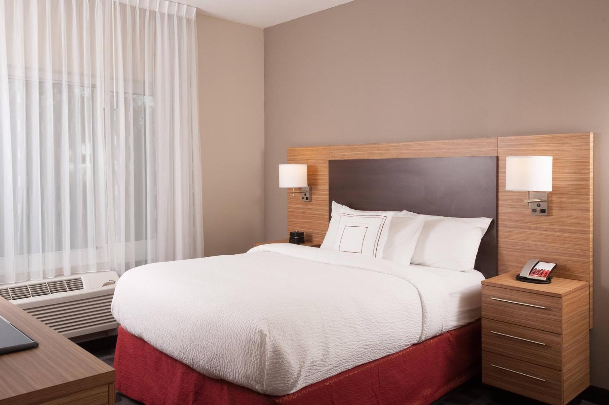 Towneplace Suites By Marriott Charleston Airport/Convention Center North Charleston Extérieur photo