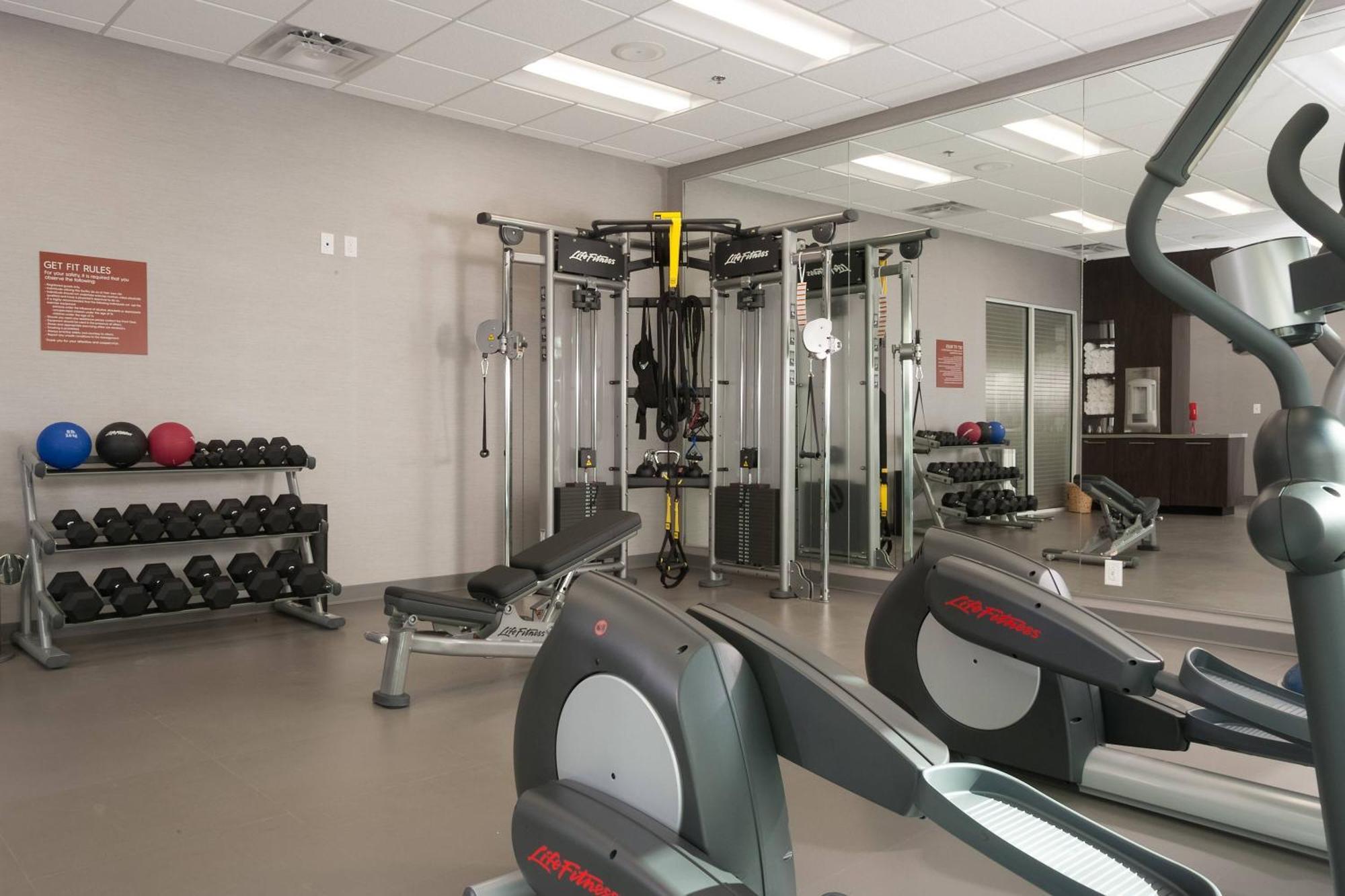 Towneplace Suites By Marriott Charleston Airport/Convention Center North Charleston Extérieur photo
