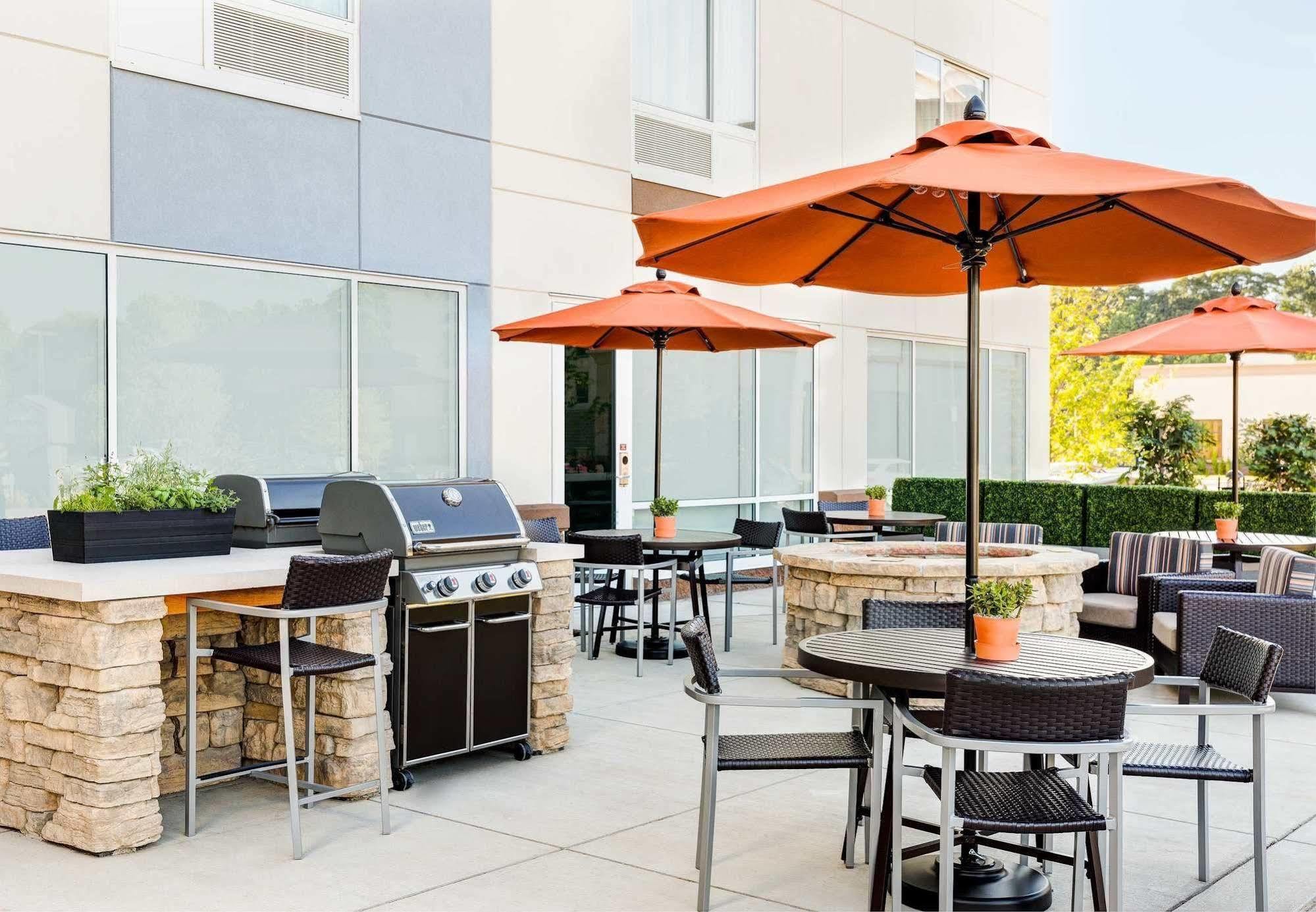 Towneplace Suites By Marriott Charleston Airport/Convention Center North Charleston Extérieur photo